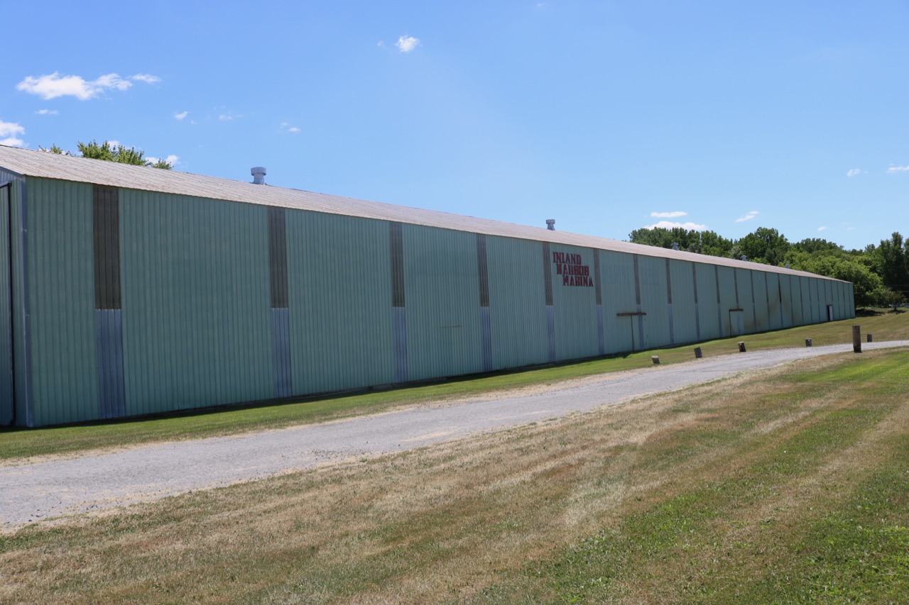 Facilities at Inland Harbor Marina