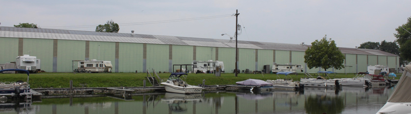 Large facility for indoor winter storage